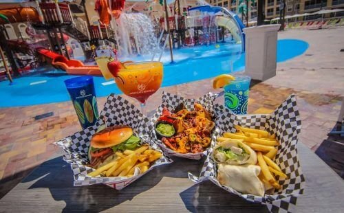 WG-TownCenter-poolside-dining-plux1koqr9nvvyybodjcv537wlvzbd8arshw3s553w